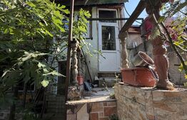 Casa P+M, 777 mp teren, Breasta