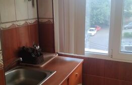 Apartament 3 camere, 58.20 mp, zona Lapus 