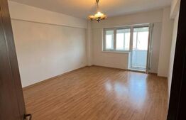 Apartament 3 camere, 67 mp, zona Valea Rosie 