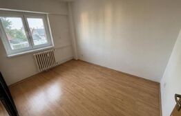 Apartament 3 camere, 67 mp, zona Valea Rosie 
