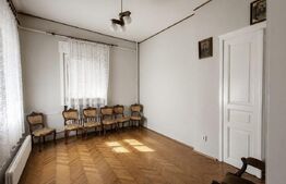 Casa de inchiriat, D+P+M, 190 mp, zonă Ultracentrală!