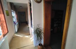Casă P+M, 140 mp, teren 559 mp, zona Romanesti