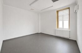 Casa de inchiriat, 125 mp, parcare, zona Centrală