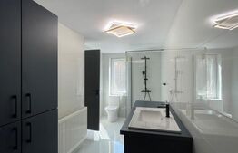 Apartament 3 camere, 100 mp, 2 parcare, zona Ultracentrala