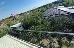 Vila P+1+M, 220 mp, teren 527 mp, zona Damila
