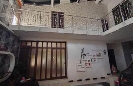 Vila P+1+M, 220 mp, teren 527 mp, zona Damila