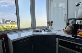 Apartament 3 camere, 60 mp, zona Billa