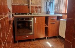 Apartament 3 camere, 73 mp, zona Pelendava