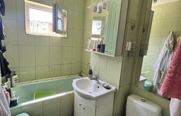 Apartament 3 camere, 50 mp, zona Craiovita Nouă