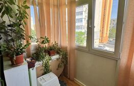 Apartament 3 camere, 50 mp, zona Craiovita Nouă