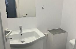 Apartament 3 camere, 65 mp, zona Rovine 