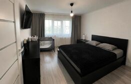Apartament 3 camere, 65 mp, zona Rovine 