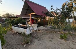 Casa de vanzare, 80 mp, teren 2330 mp, zona Arginesti