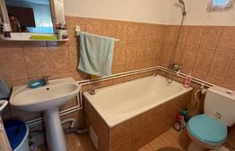 Casa de vanzare, 80 mp, teren 2330 mp, zona Arginesti
