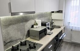 Apartament 3 camere, 62 mp Craiovita Noua