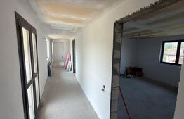 Casa de vaznare 215 mp, teren 1500 mp, zona Gura Vaii