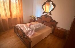 Casa de vanazre, 120 mp, teren 2900 mp, zona Butoiești