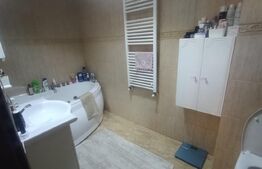 Casa de vanzare P+1, 200 mp, teren 421 mp, zona Ford