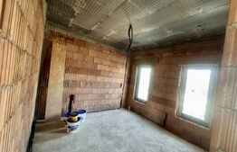 Casă P+1 în construcție, 120 mp, 200 mp teren, zona Selgros