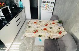 Apartament 3 camere, 62 mp, zona Rovine 