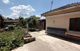 Casă de vânzare, 115 mp, teren 700 mp, zona Leu
