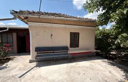 Casă de vânzare, 115 mp, teren 700 mp, zona Leu