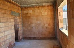 Casă de vânzare, 143 mp, teren 712 mp, zona Cârcea