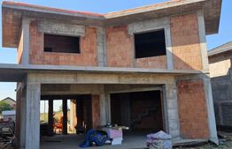 Casă de vânzare, 143 mp, teren 712 mp, zona Cârcea