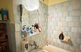 Apartament 3 camere semidecomandate, 40 mp, zona Valea Roșie 