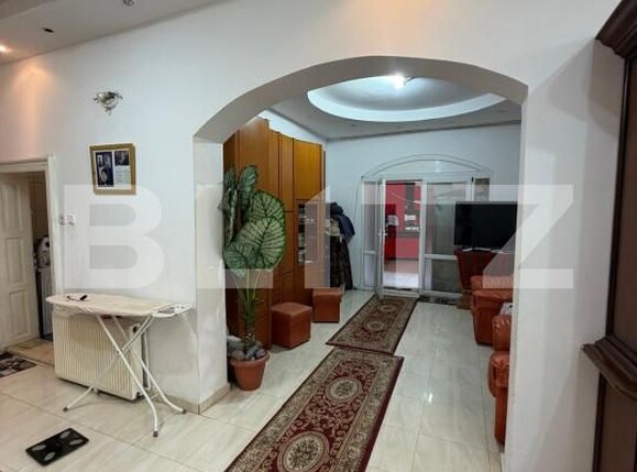 Casa de vânzare 6 camere Central - 204873CV | BLITZ Craiova | Poza3
