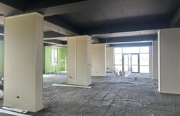 Spatiu comerical, 350 mp, zona Jumbo