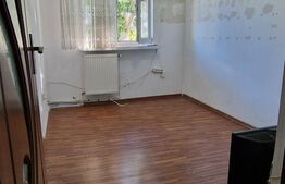 Apartament 3 camere, 50 mp, zona Bals