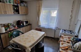 Apartament 2 camere de vanzare, 53 mp, zona Craiovita