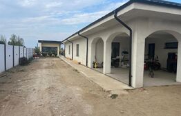 Casa 330 mp, teren 3.080 mp, zona Cosoveni