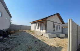 Casa parter, 3 camere, 70 mp utili, teren 200 mp, Brestei, Craiova