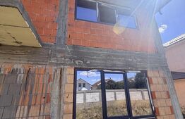 Casa la rosu P+1 cu teren 478 mp, zona Damila