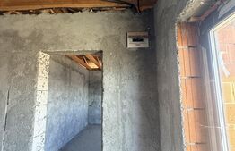 Casa la rosu P+1 203.60 mp, teren 478 mp, zona Damila