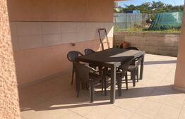 Casa pe parter, 2 dormitoare, 92 mp, teren 1250mp, zona Simnicu de sus 