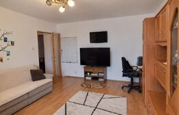Apartament 3 camere de vânzare în Craiova – Strada Nanterre, zonă centrală