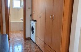 Apartament 3 camere de vânzare în Craiova – Strada Nanterre, zonă centrală