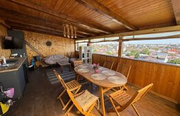 Apartament pe doua niveluri, 4 camere, 96.50 mp, zona Ultracentrala