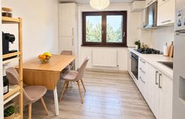 Apartament 3 camere semi, zona Puskin