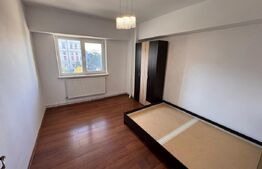 Apartament 3 camere decomandat,88 mp Central, zona Universității Oportunitate