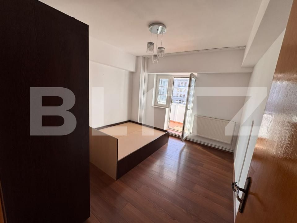 Apartament de vânzare 3 camere Ultracentral - 206258AV | BLITZ Craiova | Poza4