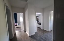 Apartament 3 camere, 87 mp, zona Cornitoiu