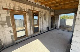 Casa Parter, 125 mp utili, 470 mp teren , zona Malu Mare