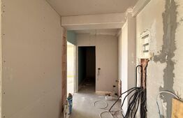 Apartament deco 2 camere, 60 mp, la cheie, et. 3, zona Ford