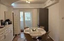 Apartament 2 camere, 54 mp, zona Rovine 