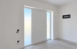Casa parter, 105.60 mp, 450 mp teren, zona Malu Mare