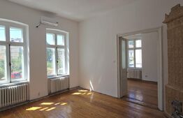 Casă boierească P+M, 7 camere, 227 mp utili, în zona centrală a Craiovei 